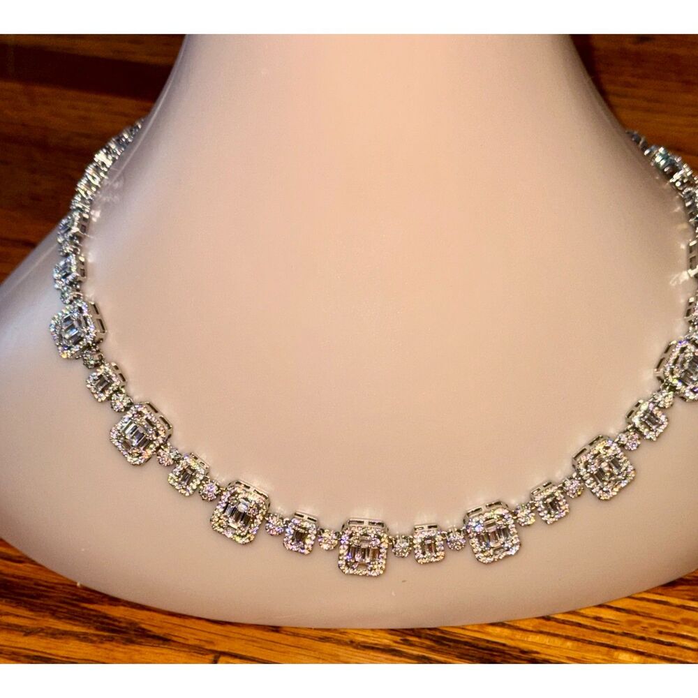 Elegant 925 Silver Lab createdNecklace 17.72-23